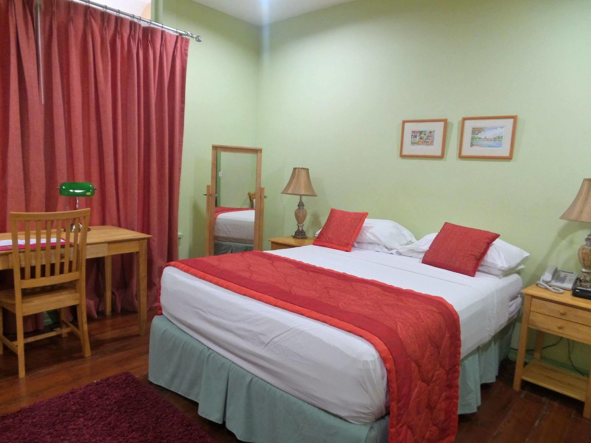 Heritage Inn Trinidad Belmont Eksteriør bilde