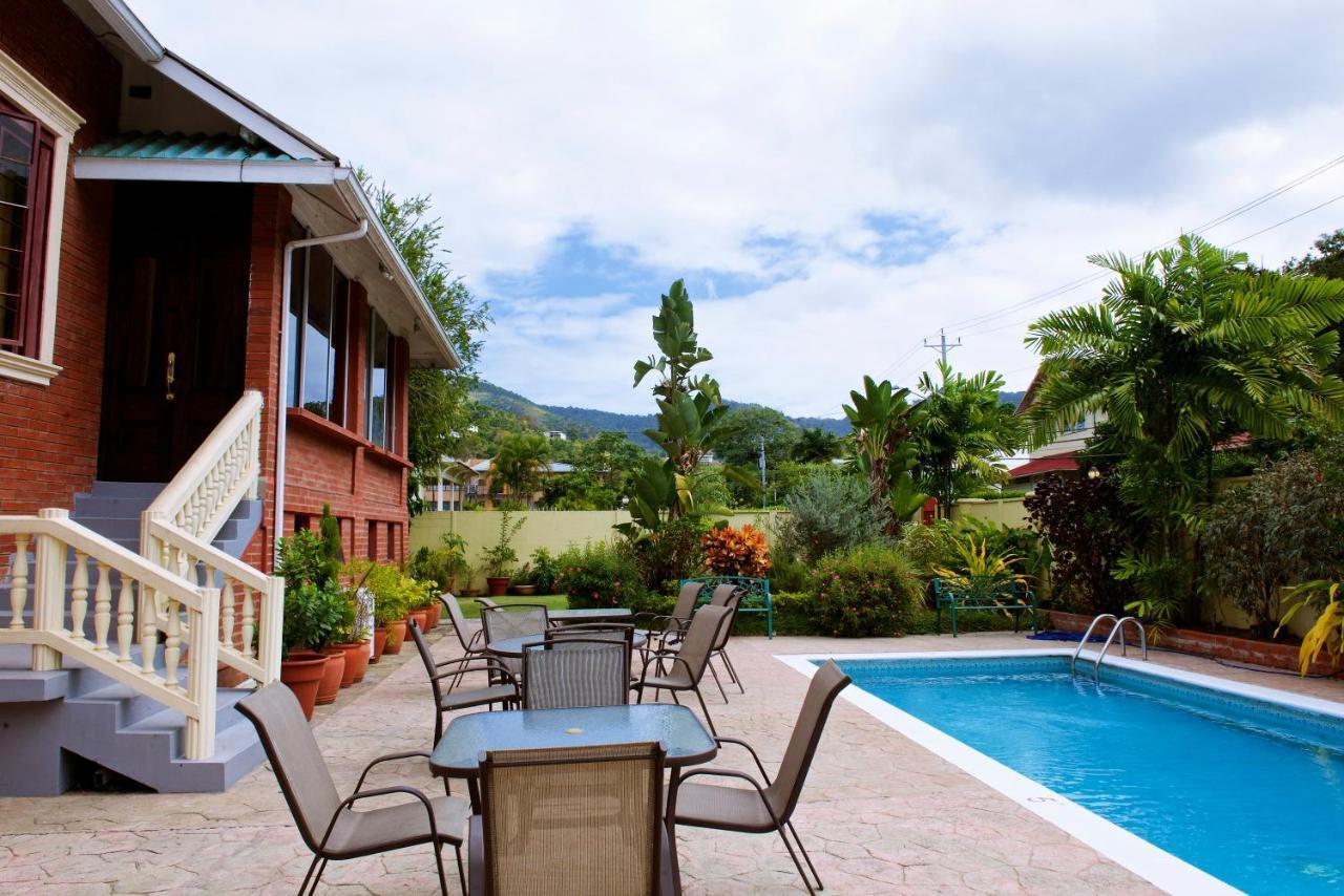 Heritage Inn Trinidad Belmont Eksteriør bilde